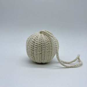 Boules <span class=keywords><strong>de</strong></span> fil au crochet faites à la main ornements <span class=keywords><strong>de</strong></span> Noël décoratifs <span class=keywords><strong>de</strong></span> fête PP coton et <span class=keywords><strong>laine</strong></span> pompons pour décor <span class=keywords><strong>de</strong></span> vacances - Product Image 1