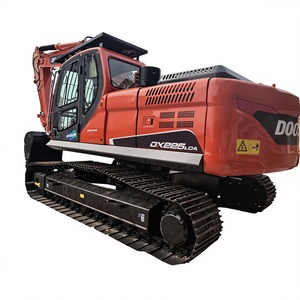Excavatrice sur chenilles d'occasion Doosan Dx225LCA 25t, modèles 320d, 320cu, 312b, 336d, 330d - Product Image 1