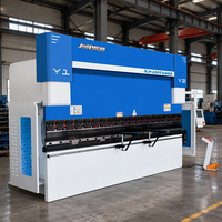 Presse plieuse CNC servo-hydraulique 220T 4000mm avec contrôleur SYNTEC 720BA pour le pliage de l'acier au carbone de 6,7 mm