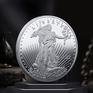 Nueva Moneda Conmemorativa de <span class=keywords><strong>la</strong></span> Estatua de <span class=keywords><strong>la</strong></span> <span class=keywords><strong>Libertad</strong></span>, Chapada en Plata y Oro, con Diseño de Águila, Artículo Coleccionable, Recuerdo, Regalo - Product Image 5