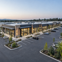 Structure en acier préfabriquée pour commerce, vitrages isolants et façade, atelier métallique durable, entrepôt de vente en gros, bureau