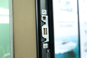 Puerta de Entrada para RV de Aleación de Aluminio + Vidrio Templado, Piezas para Caravana, Remolque, <span class=keywords><strong>Camper</strong></span>, Personalizable - Product Image 4