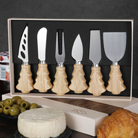 Ensemble de 6 couteaux à fromage en acier inoxydable avec manches en bois, design sapin de Noël, pour les fêtes de Noël et l'utilisation en restaurant