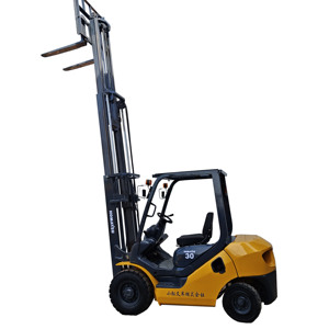 Montacargas Diésel Komatsu FD30 Usado de 3 Toneladas, 90% Nuevo, Motor Japonés Original, Rodamientos, 1 Año de Garantía, Hecho en Japón, Sólido - Product Image 1