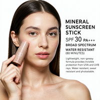 Stick solaire minéral végétalien Lance au Bakuchiol et peptides, SPF 30 PA+++ large spectre UVA UVB, à base de zinc, coréen, résistant à l'eau