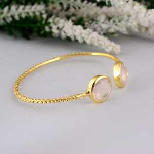 Fashionable <b>Boho</b> Rose Quartz Cuff Bangle Dainty Brass <b>Bracelet</b> for Women 18k Gold Plated Gemstone Jewelry for Wholesale/OEM/ODM - Product Image 4