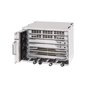 Cisco-Katalysator 9600 Serieschakelaars Moeten Worden Geconfigureerd Voordat U C9606r Bestelt