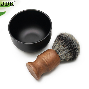 Pinceau à raser en poils de <span class=keywords><strong>blaireau</strong></span> de haute qualité JDK, manche en <span class=keywords><strong>bois</strong></span>, vente chaude - Product Image 6