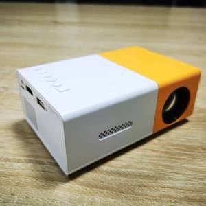 Proiettore YG300 Bestseller Transfrontaliero, Piccolo Pollo Giallo, Proiettore Wireless per Intrattenimento Domestico per Bambini, 1080P - Product Image 3