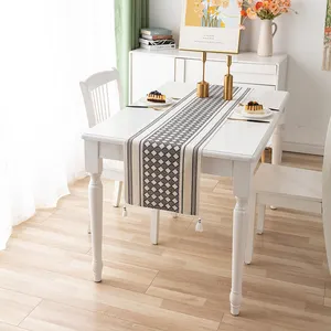 Logotipo personalizado estilo nórdico algodão natural e poliéster longo jacquard tecido mesa de café corredor para mesa de jantar