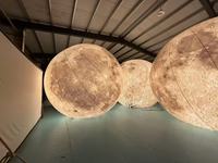 Ballons publicitaires gonflables : planètes de la Système solaire (Terre, Lune, Mars, Soleil, Jupiter, Vénus, Saturne, Uranus, Neptune) avec LED