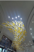 Lustres et lampes en verre LED feuille d'érable suspendus au plafond intérieur moderne contemporain de luxe