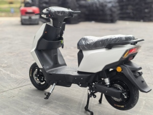 <span class=keywords><strong>Moto</strong></span> électrique écologique à deux roues, homologuée EEC COC, faible <span class=keywords><strong>consommation</strong></span> de carburant, double coussin confortable, populaire dans les pays de l'UE - Product Image 4