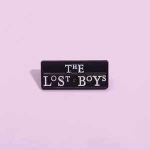 Simpatici <span class=keywords><strong>film</strong></span> e giochi Anime spille in smalto duro citazioni divertenti zaino cappello borsa colletto risvolto distintivi-per la laurea - Product Image 2