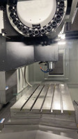 Máquina CNC VMC850 Multieje en Oferta, Husillo de Alta Precisión para Mecanizado de Piezas Complejas