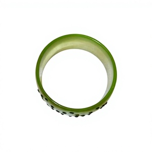 Juego de Brazaletes Apilables de Resina Brillante y Transparente, Brazaletes Acrílicos Premium Arcoíris, Joyería de Moda Unisex, Regalos para Fiestas - Product Image 4