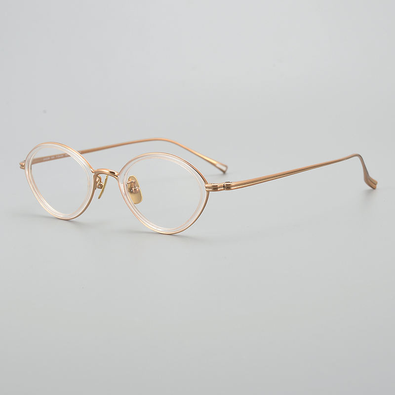 สีทองใส