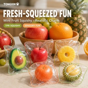 TONGXIN Venta al por mayor <span class=keywords><strong>Mini</strong></span> Llavero de Frutas TPR Blandito, Juguete Realista para Apretar, Alivio del Estrés, Bonito Colgante para Bolsos, Fidget, 41 Estilos, OEM Personalizado - Product Image 2