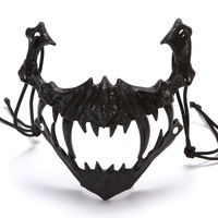 Masque de squelette 3D demi-visage en plastique pour Halloween, accessoires amusants pour performance, déguisement de dieu dragon, Yaksha, loup humain - Vente en gros