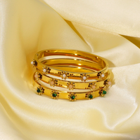 Gelang Wanita Batu Alam Modis Motif Bunga Tiga Dimensi Permukaan Halus Bahan Stainless Steel Lapis Emas 18K Berkualitas Tinggi