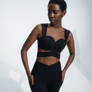 Ensemble de yoga deux pièces à coupe fixe pour <span class=keywords><strong>femme</strong></span>, nouveau style, respirant, confortable et <span class=keywords><strong>sexy</strong></span>, idéal pour l'entraînement et le fitness - Product Image 3