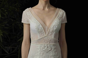 # <span class=keywords><strong>Abito</strong></span> <span class=keywords><strong>da</strong></span> <span class=keywords><strong>Sposa</strong></span> 982 con Ricamo in Pizzo e Perline, Vestito <span class=keywords><strong>da</strong></span> <span class=keywords><strong>Sposa</strong></span> con Maniche Corte e Decorazioni in Pizzo <span class=keywords><strong>per</strong></span> Donna - Product Image 5