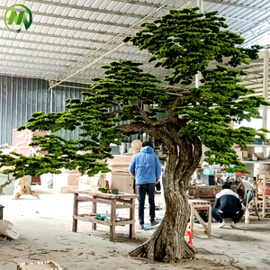 Albero di pino artificiale personalizzato albero artificiale dall'aspetto naturale albero di pino finto pino albero di cedro per decorazione interna esterna - Product Image 1