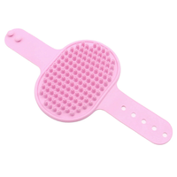 Vente en gros de produits de soin pour animaux de compagnie personnalisés en TPR pliables, réutilisables, avec poignée réglable, écologiques, pour la douche, le shampooing, le massage, le toilettage, le nettoyage et le soulagement