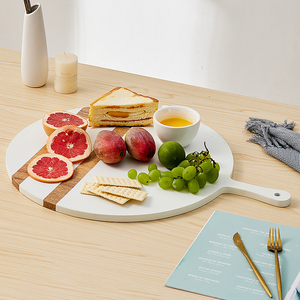 Tabla de cortar para queso, Pizza, charcutería, paleta para servir madera de mango, pintura en aerosol de Color blanco o negro de Casa Natural - Product Image 2