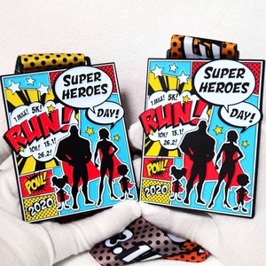 ผู้ผลิตเหรียญมาราธอนซูเปอร์ฮีโร่ ขายส่งเหรียญรางวัลโลหะสีทอง เหรียญกีฬา เหรียญวิ่งมาราธอนแบบกำหนดเอง - Product Image 2