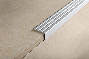 PROWALK 2510 y 2520 Aluminio Nuevos perfiles de nariz de escalera para escaleras existentes y proteger restaurar escalones de escalera - Product Image 2