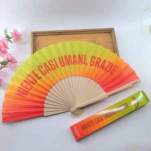 Éventail pliant en gros de 23 cm avec manche en bois de bambou, personnalisable, en tissu de coton, pour le marché européen, occasion de Noël, technique de peinture - Product Image 6