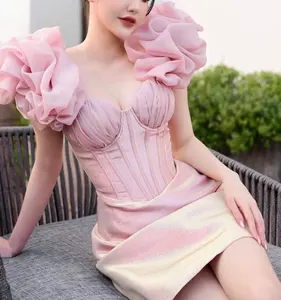 2023 estate nuovo stilista elegante rosa fasciante abito da sera da donna a spalla pizzicato