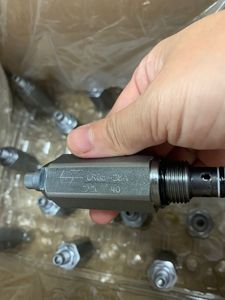 CR08-28A-0-N-40 CR08-28A-0 CR08-28A CR08-28 HydraForce อะไหล่แท้ หัวสกรูแบบฝัง สำหรับวาล์วระบายแรงดันสองทิศทาง - Product Image 3