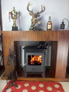 家庭用暖炉で熱駆動される温風循環暖炉エコファン