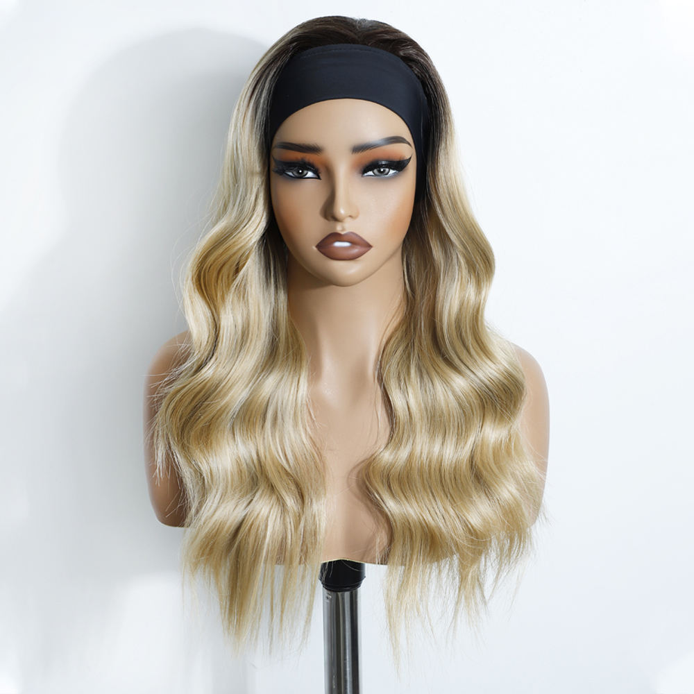 8/24/613-VAGUE DÉPASSÉE