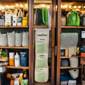 Organik kustom dapat digunakan kembali grosir shower kamar mandi perlengkapan serba-serbi penyimpanan sabun organizer jala katun tas gantung di belakang pintu