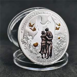 เหรียญเงินสเปนของที่ระลึกตลอดไปสำหรับงานแต่งงานเหรียญรูปพีระมิดนางฟ้าสำหรับงานเฉลิมฉลอง - Product Image 1