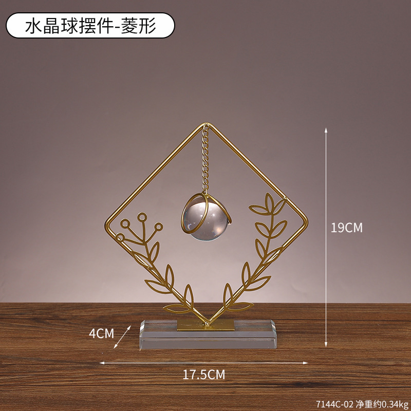 Ornement pendentif boule de cristal - forme losange