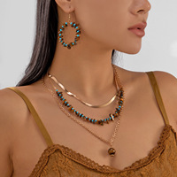 Ensemble de bijoux collier multi-rangs plaqué or en pierre naturelle et os de serpent, style mode française, pour femme, unique, vente en gros