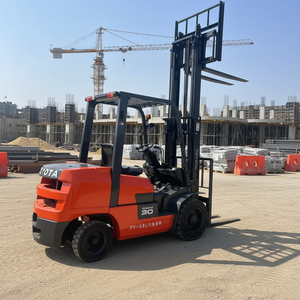 Utilisé pour les chariots élévateurs à essence FD30/FD35 de 3 tonnes et 3,5 tonnes avec mât à deux étages - Product Image 1