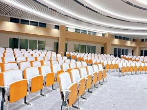 Chaise de cinéma ergonomique HOZE HS-1222A, mobilier de théâtre en alliage d'aluminium, pliable pour un confort optimal, écoles - Product Image 2