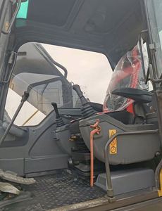 Excavatrice d'occasion Volvo EC380DL de haute qualité, 38 tonnes, en bon état, machine de construction, moteur, boîte de vitesses, pompe, moteur Volvo Penta, pompe - Product Image 6