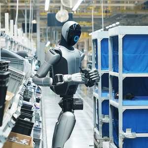 Nouveau <span class=keywords><strong>robot</strong></span> humanoïde <span class=keywords><strong>industriel</strong></span> avec des mains agiles et une interaction vocale, modè<span class=keywords><strong>le</strong></span> UBTECH Walker S2, 52 axes, charge utile de 15 kg - Product Image 5