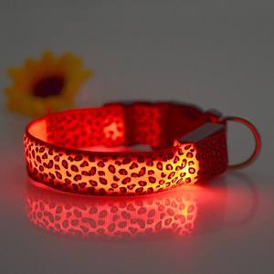 Recién llegado, collar de mascota brillante LED ajustable, batería impermeable, collar de perro de pata LED de leopardo <span class=keywords><strong>Sexy</strong></span> para accesorios para mascotas - Product Image 4