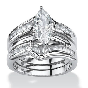 Set di Anelli di Fidanzamento in Zirconia per Donne, Elegante Gioiello da Matrimonio con Micro Pavé, Tre Pezzi Impilabili, Idea Regalo - Product Image 1