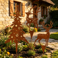 Kit de piquets de jardin en fer rouillé faits à la main avec arbre de Noël pour la décoration de jardin en hiver