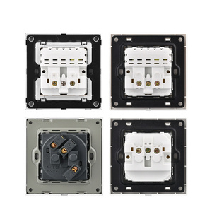 <span class=keywords><strong>Prise</strong></span> murale standard européenne 1 gang, type allemand Schuko, <span class=keywords><strong>prise</strong></span> de courant 16A 250V, encastrable, <span class=keywords><strong>prise</strong></span> électrique AC pour la maison et le bureau - Product Image 3
