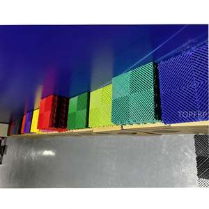 Azulejos de garaje para suelos de plástico de polipropileno, alfombrillas entrelazadas para detalles de automóviles y tienda de lavado de autos en el mercado de la - Product Image 2