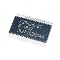 Circuits intégrés sans fil et RF ST25R3916-AQWT ST25R3916 VFQFN-32 Étiquettes et transpondeurs NFC/RFID Ventes chaudes de semi-conducteurs